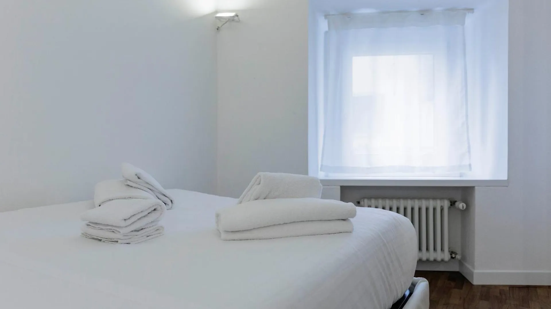Ponte Vecchio Charming Apartment فلورنس إيطاليا